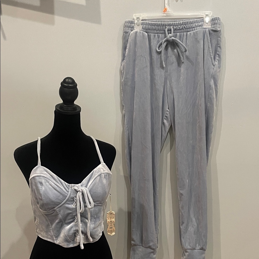 Blue Gray Velvet Two-Piece Set iris brand large new